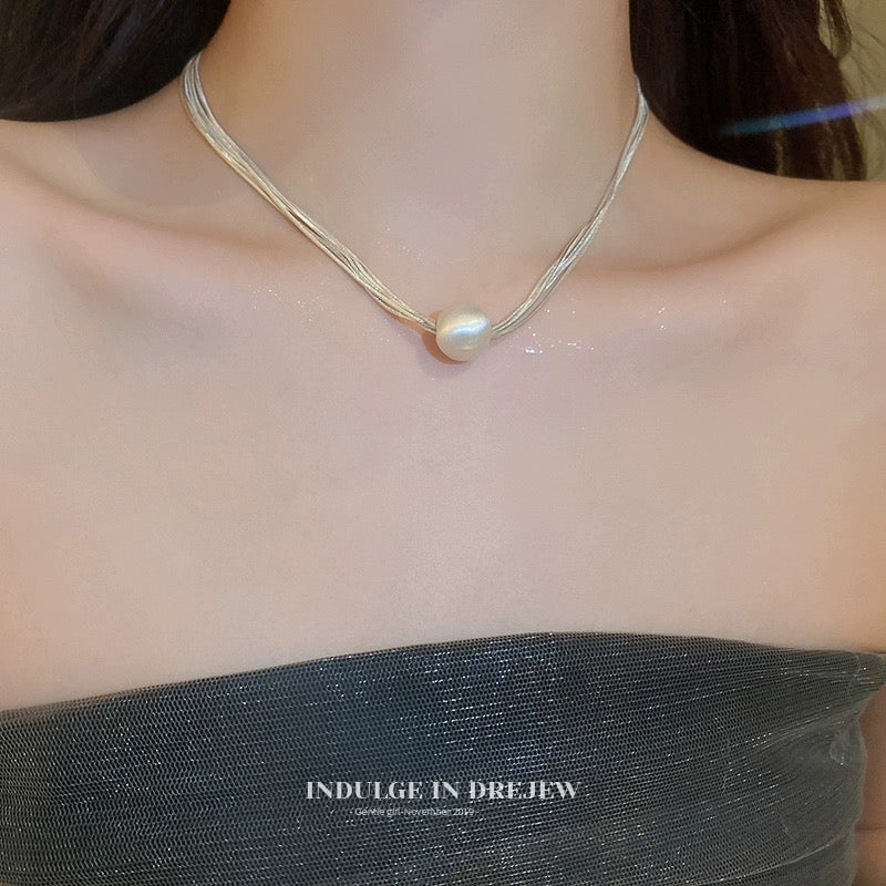 Silver Palla Necklace