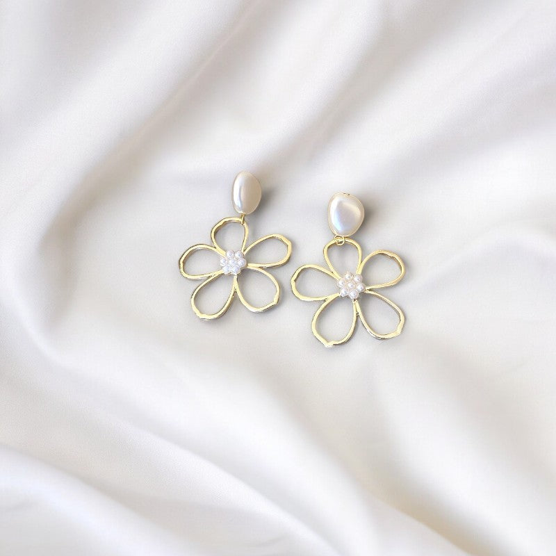 Venetian Pearl Flower Drop Earrings