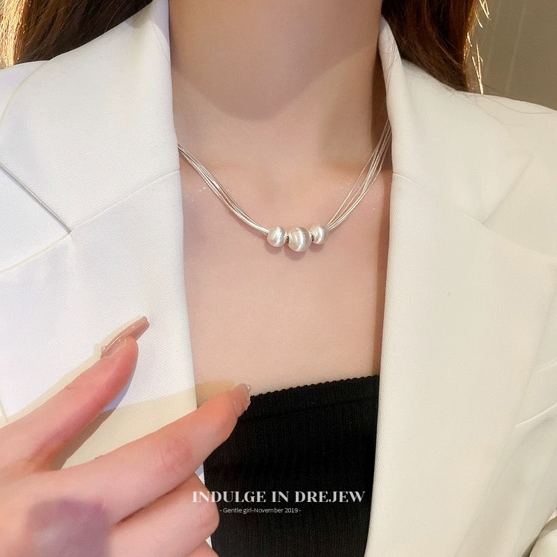 Silver Trio Palla Necklace