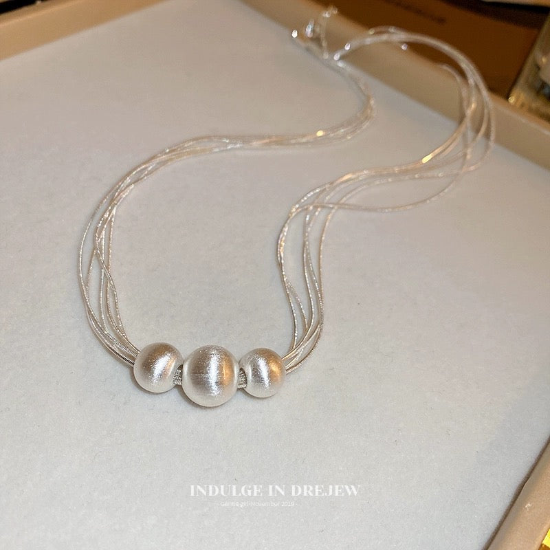 Silver Trio Palla Necklace