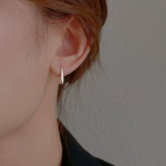Silver Teardrop Earrings
