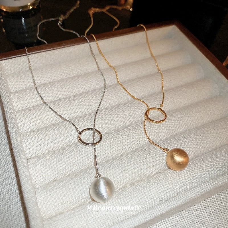 Sliver Gold Y Chain Palla Necklace